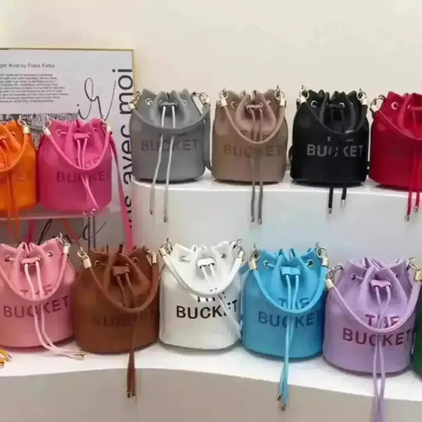 MJO The Bucket Bag - Bear Hugs