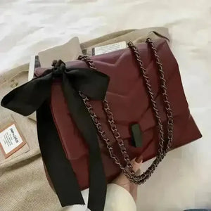 Murong Edgy Tote Bag - Bear Hugs