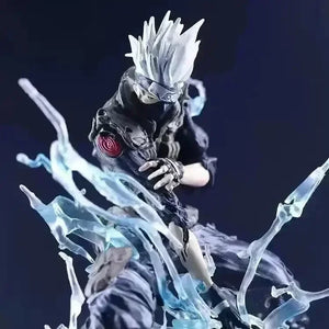 Naruto Hatake Kakashi Fighting Scene Action Figure (20 cm) - Bear Hugs
