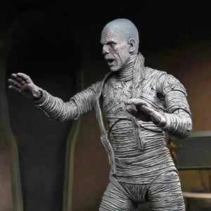 NECA Ancient Mummy Figure (17 cm) - Bear Hugs