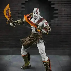 NECA God of War Kratos Action Figure (18 cm) - Bear Hugs