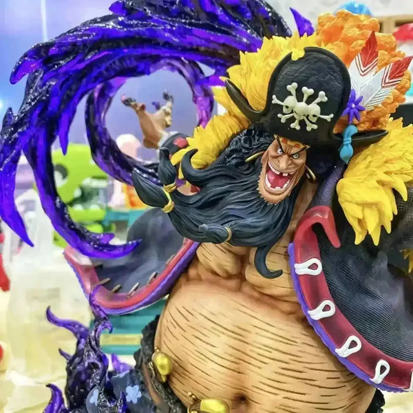 One Piece Anime Black Beard Figurine (22 cm) - Bear Hugs