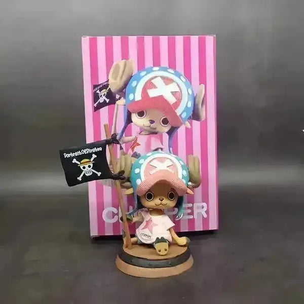 One Piece Chopper With Flag Action Figure (9 cm) - Bear Hugs