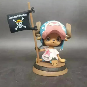 One Piece Chopper With Flag Action Figure (9 cm) - Bear Hugs