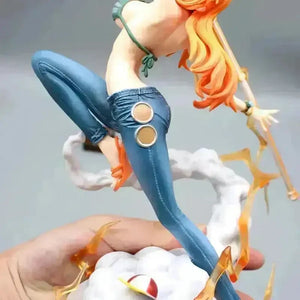 One Piece Nami Figure (29 cm) - Bear Hugs