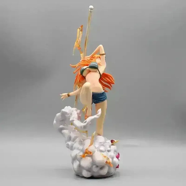One Piece Nami Figure (29 cm) - Bear Hugs