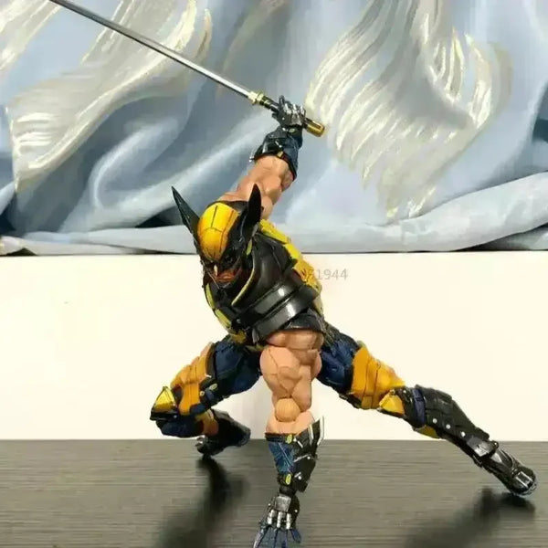 PLAY ARTS Kai Wolverine Action Figure (26 cm) - Bear Hugs