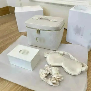 Premium D Luxe White and Gold Vanity Kit - Bear Hugs