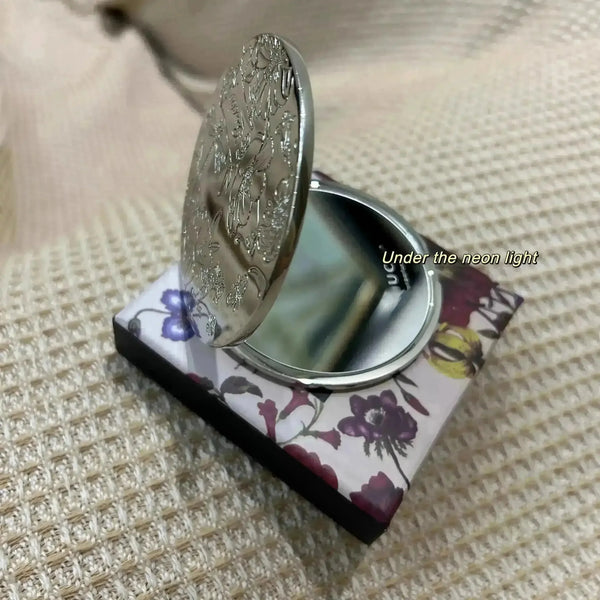 Premium Designer Folding Retro Makeup Mirror - Bear Hugs
