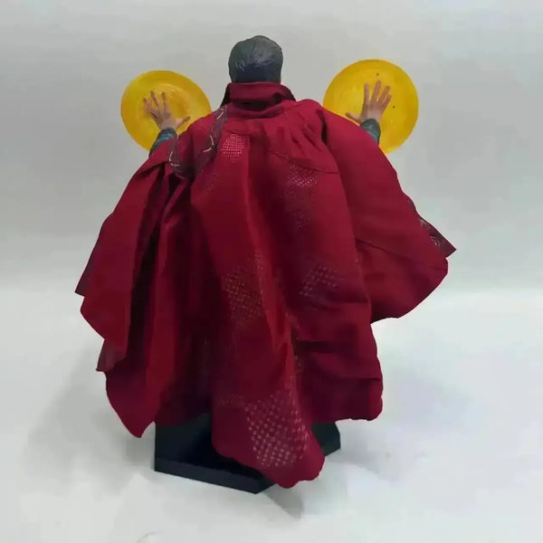 Premium Dr. Strange Action Figurine (28 cm) - Bear Hugs