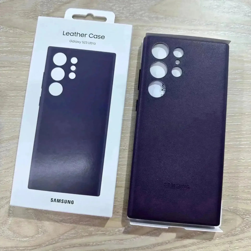 Premium Leather Case for Samsung S22 and S23 Ultra - Bear Hugs