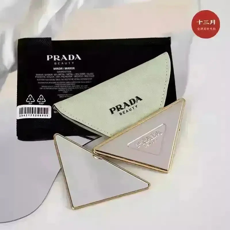 PRemium Triangle Mini Mirror - Bear Hugs