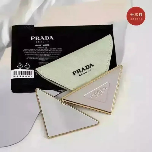PRemium Triangle Mini Mirror - Bear Hugs