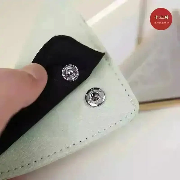 PRemium Triangle Mini Mirror - Bear Hugs