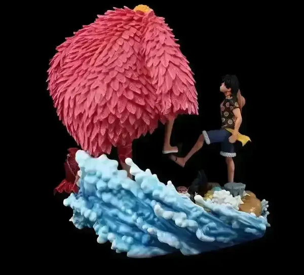 PVC Donquixote vs Luffy Action Figurine (21cm) - Bear Hugs