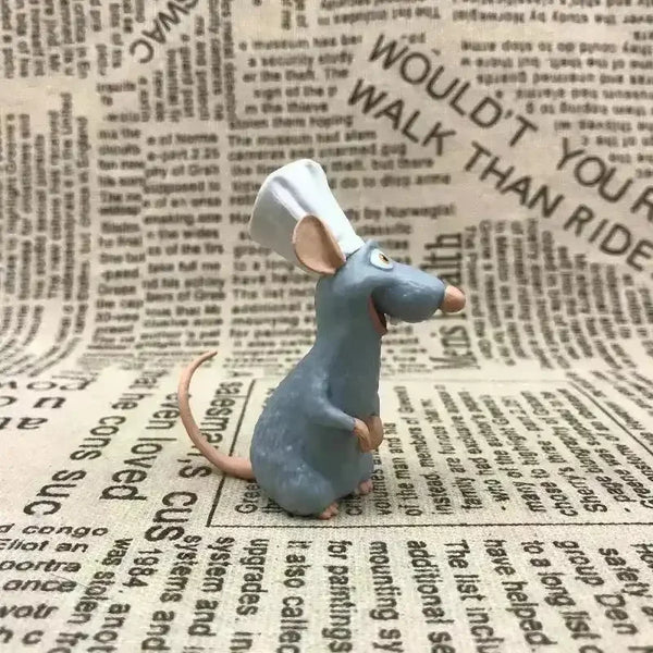 Ratatouille's Remy Action Figure - Bear Hugs