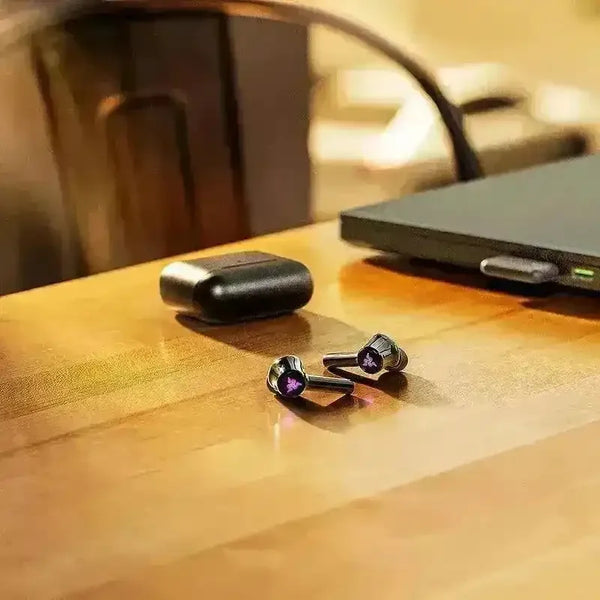 Razer Hammerhead Pro HyperSpeed Wireless Earbuds - Bear Hugs