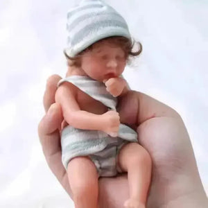 Realistic Mini Silicon Baby Doll (15 cm) - Bear Hugs