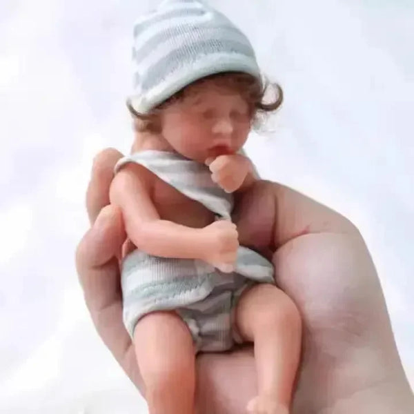 Realistic Mini Silicon Baby Doll (15 cm) - Bear Hugs