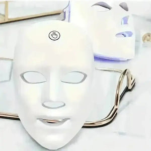 Rejuvenating Korean Light Therapy Mask - Bear Hugs