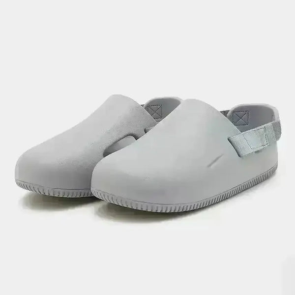Right Tick Cloud Nine Sandals - Bear Hugs