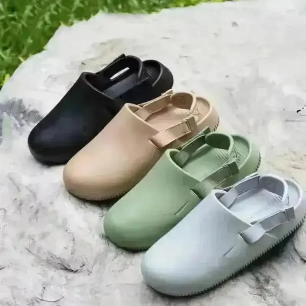 Right Tick Cloud Nine Sandals - Bear Hugs