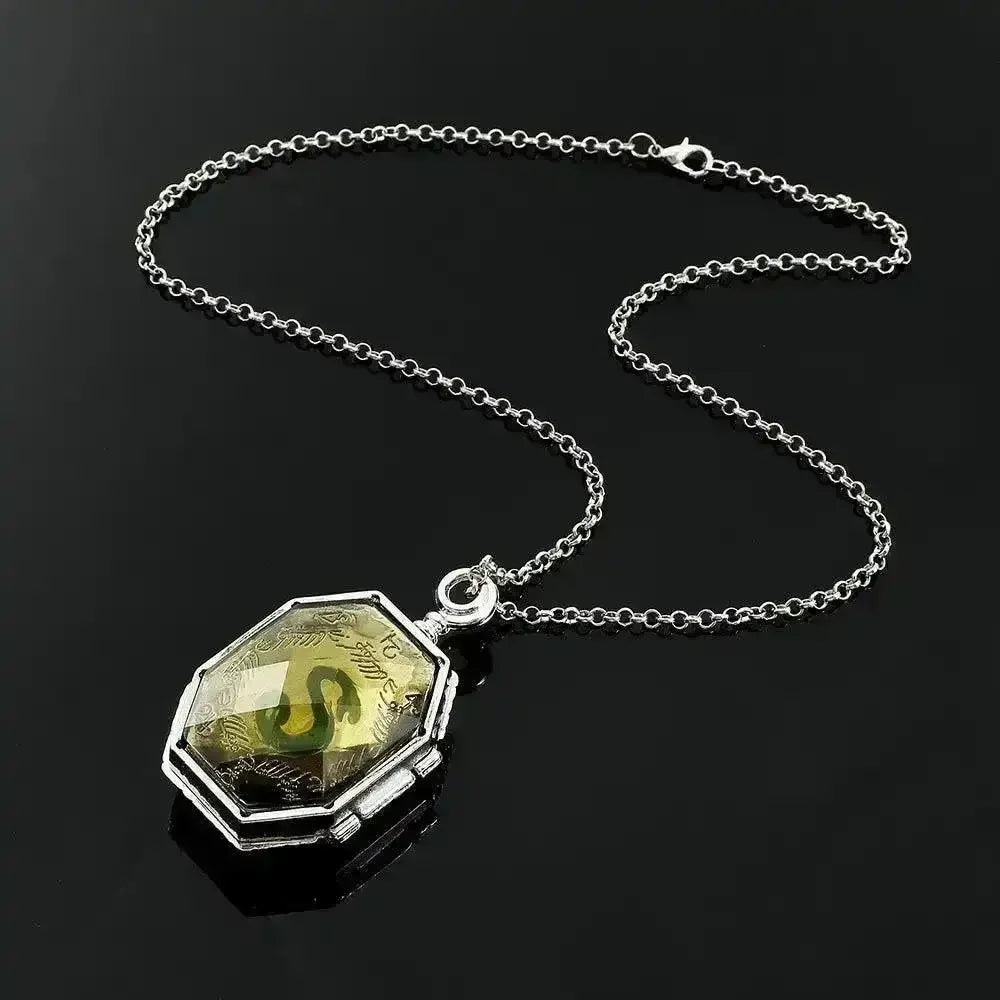 Salazar Slytherin's Horcrux Locket Necklace - Bear Hugs