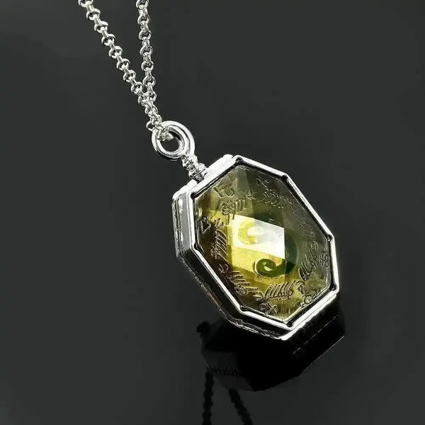 Salazar Slytherin's Horcrux Locket Necklace - Bear Hugs