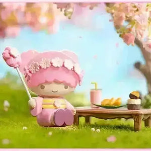 Sanrio Characters Blossom and Wagashi Series - Bear Hugs