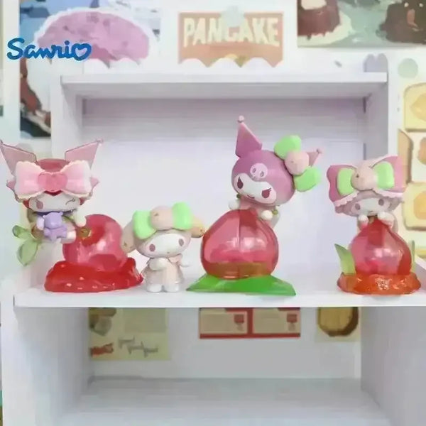 Sanrio Hello Kitty & Friends Red Onion Mystery Box (7 pcs) - Bear Hugs