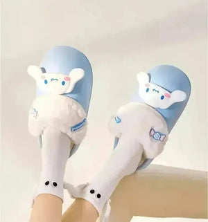 Sanrio Plush Thick-soled Slippers - Bear Hugs
