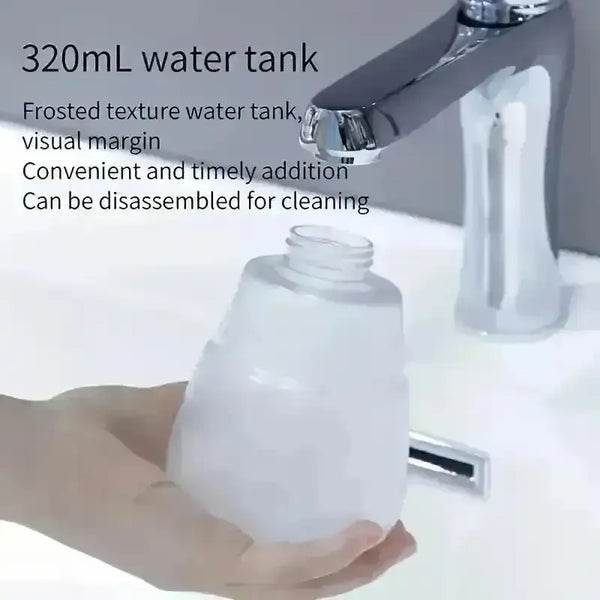 Smiling Astronaut Automatic Soap Dispenser - Bear Hugs