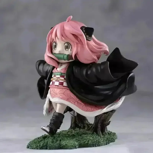 SPY×FAMILY Kamado Cosplay Anya Forger Figure (12 cm) - Bear Hugs