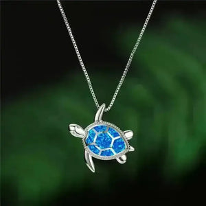 Turtle-Shaped Alloy Pendant Necklace - Bear Hugs
