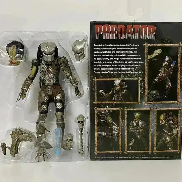 Ultimate Elder Predator Action Figure (18 cm) - Bear Hugs