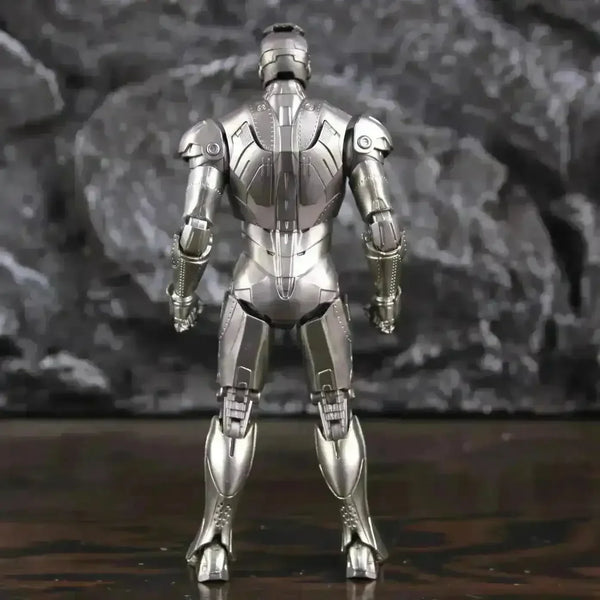 War Machine Action Figurine (17 cm) - Bear Hugs
