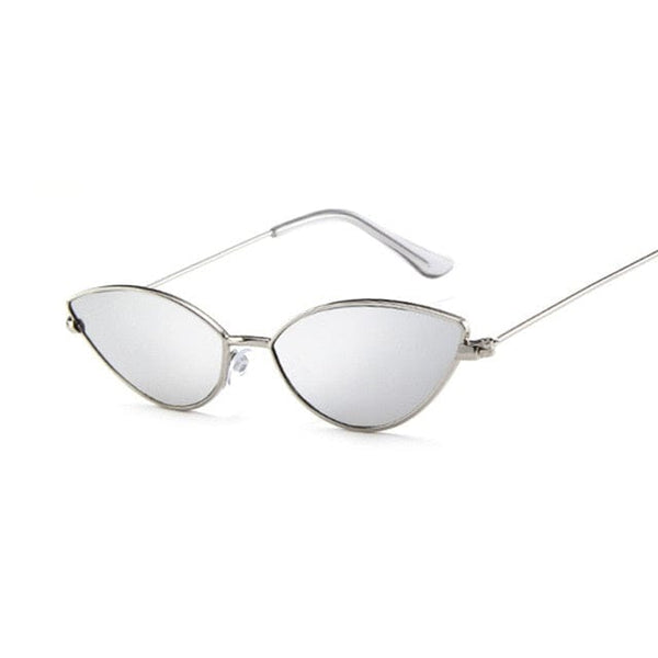 Retro Chic Cat Eye UV400 Sunglasses