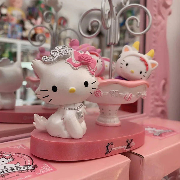 Charmmy Kitty Jewelry Holder - Bear Hugs