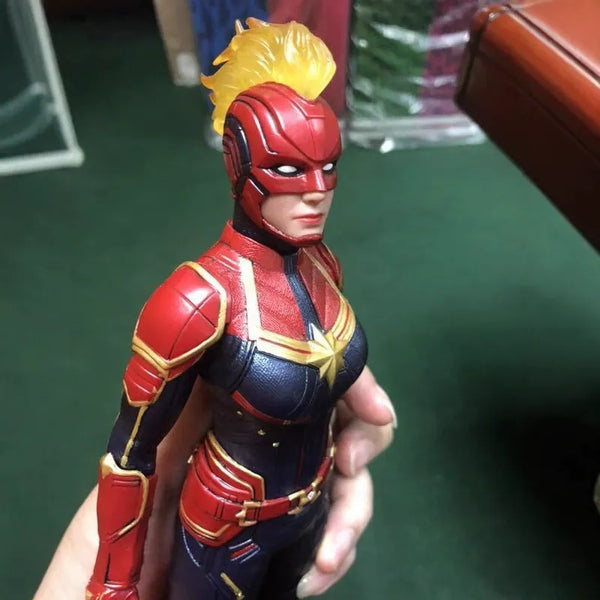 Captain Marvel Endgame Figurine
