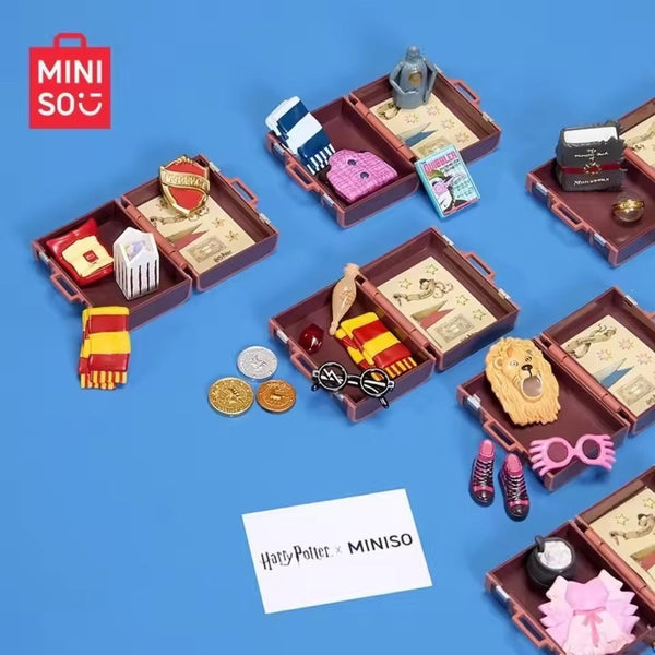 Hogwarts Magical Mini Trunks Blind Box