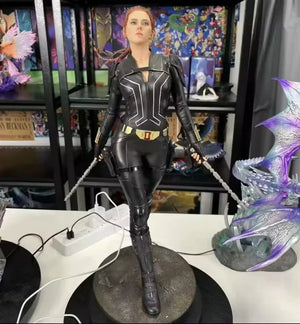 Black Widow 1:6 Scale VIP Edition Figurine