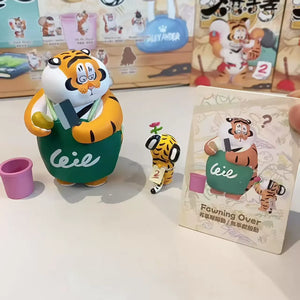 Alexander the Fat Tiger Roaring Love Blind Box
