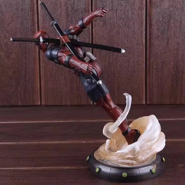 Deadpool Swords in Hand Figurine (36 cm)
