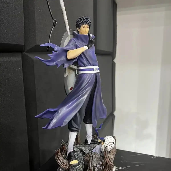 Uchicha Legendary Presence Figurine (35 cm)