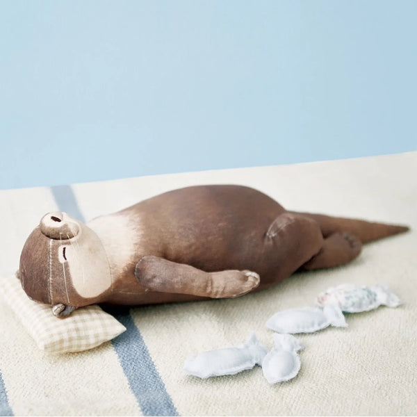 Sea Otter 2-in-1 Plush Wrist Pad & Desk Organizer