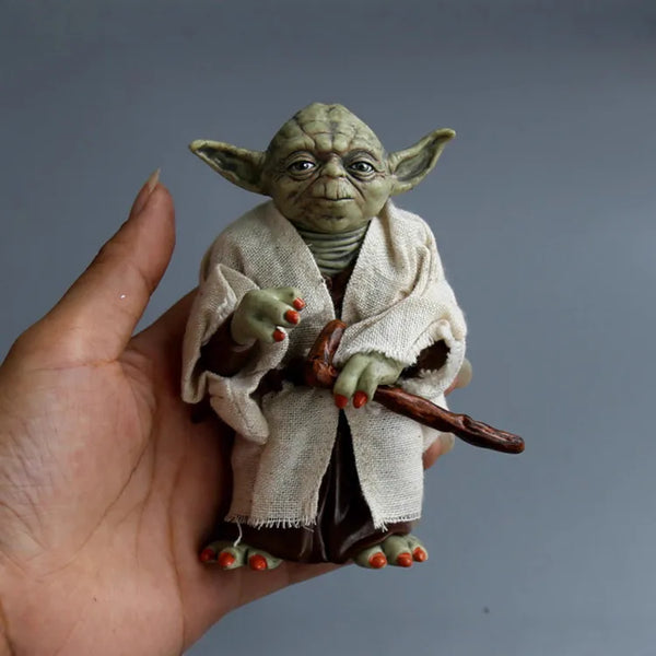Star Wars Yoda Dagobah Exile Ver. Figure