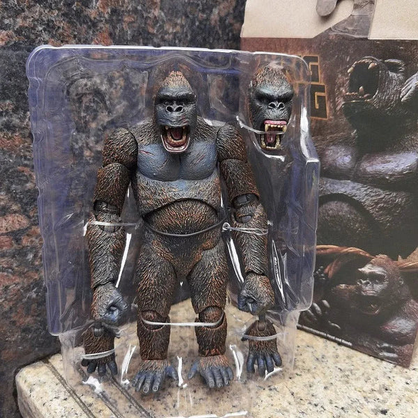 NECA King Kong with Axe Figure (20 cm)