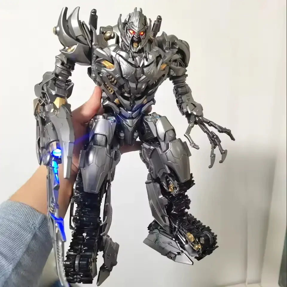 Taiba LS-06 Galvatron Figure (33 cm)