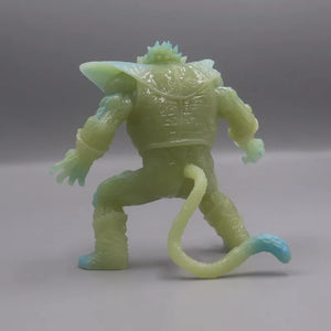 Dragon Ball Z Great Ape Vegeta Glow Figure (13 cm)
