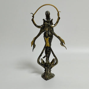 CERTOYS Zen Alien Statue (28 cm)